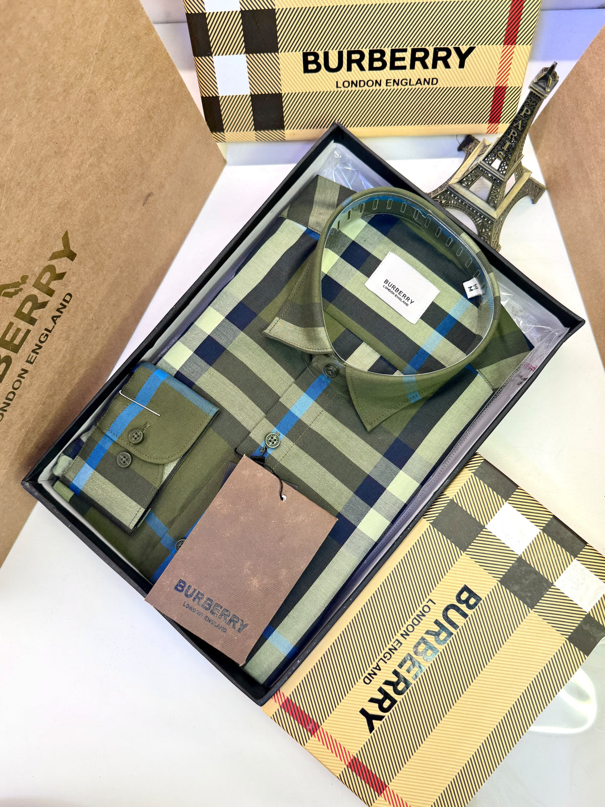 Burberry Checks Premium Shirt for Men – Standard Fit with Brand Box  Product Code: 3661