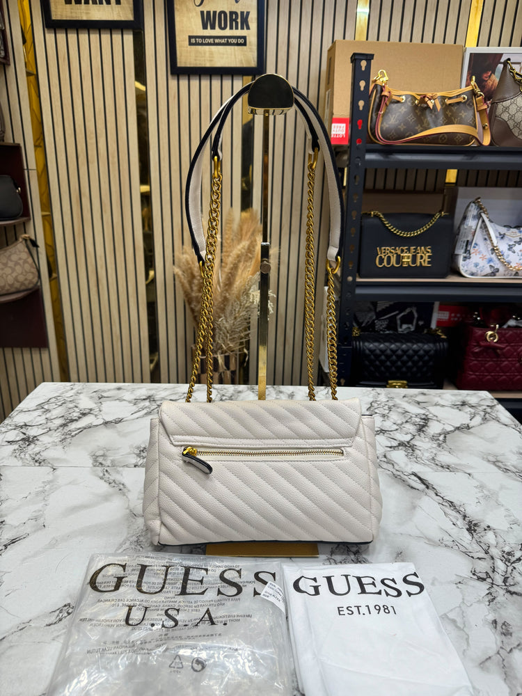GUESS GIULLY QUILTED PREMIUM SHOULDER BAG