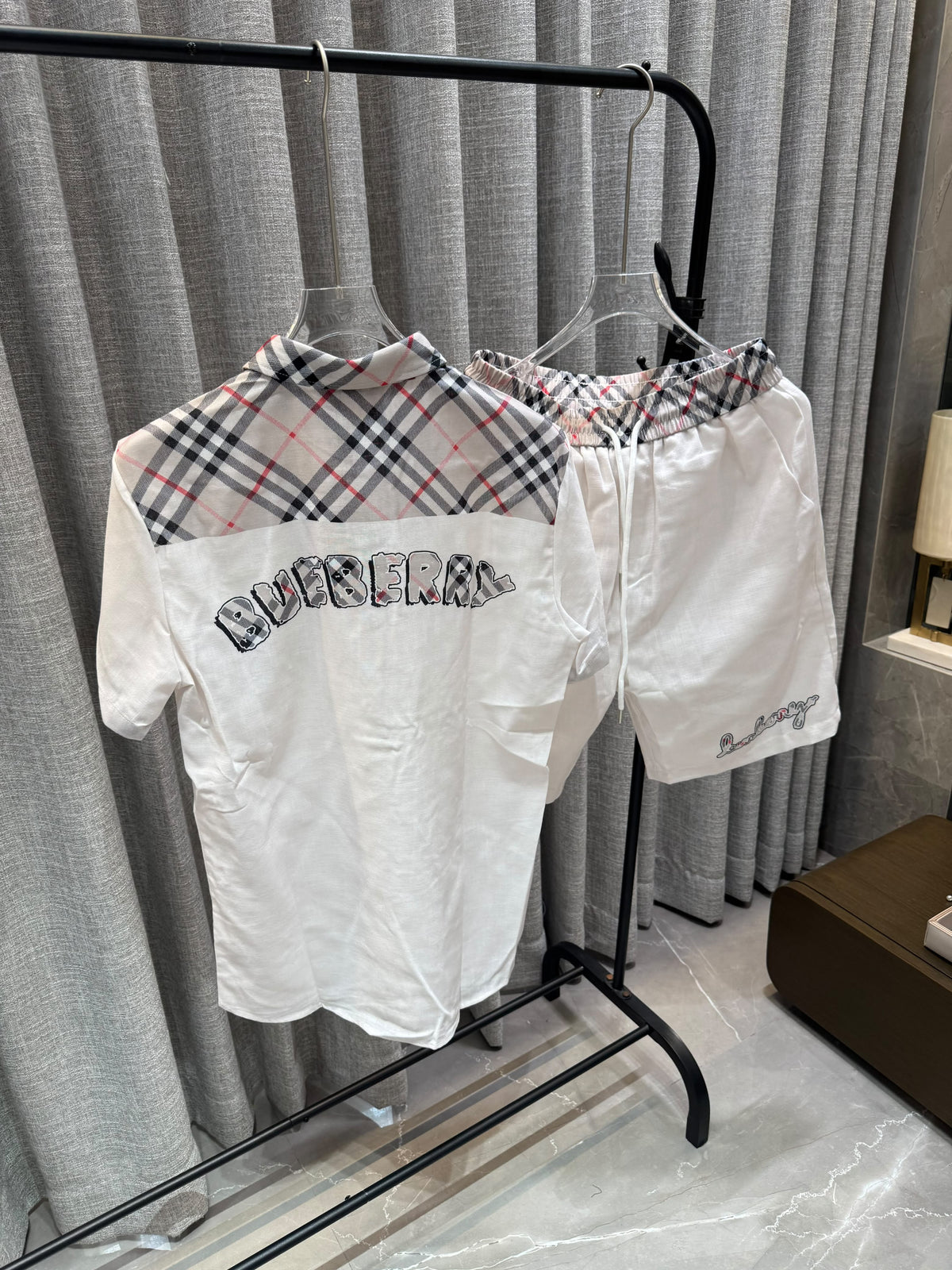 Burberry London Premium Linen Hunting Cord Set for Men