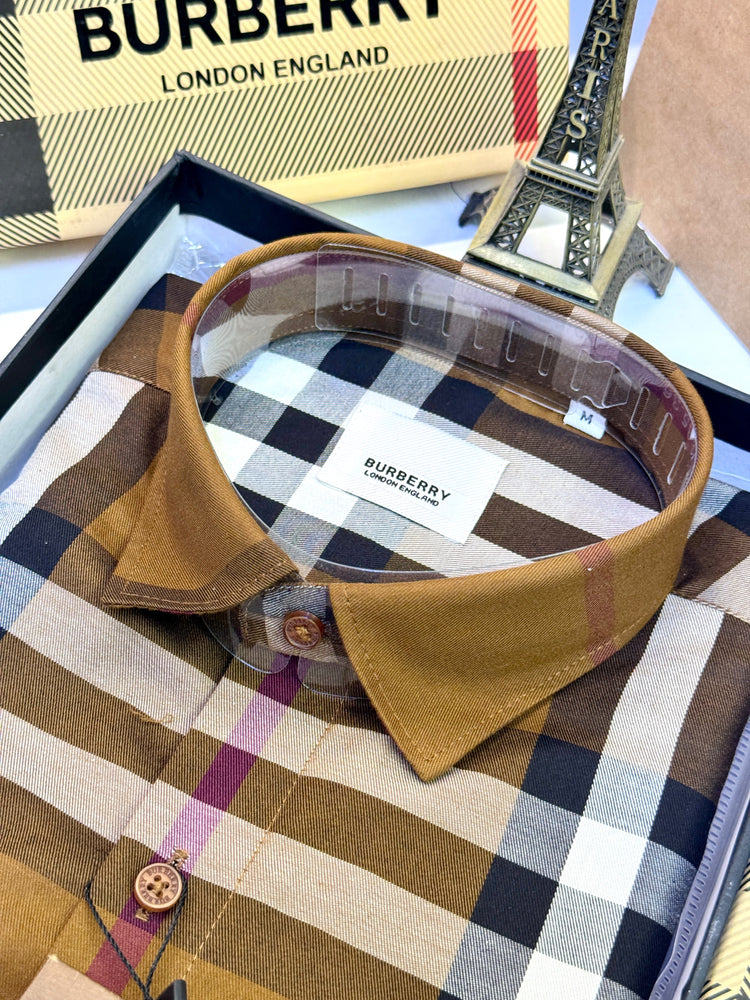 Burberry Checks Premium Shirt for Men – Standard Fit with Brand Box  Product Code: 3661