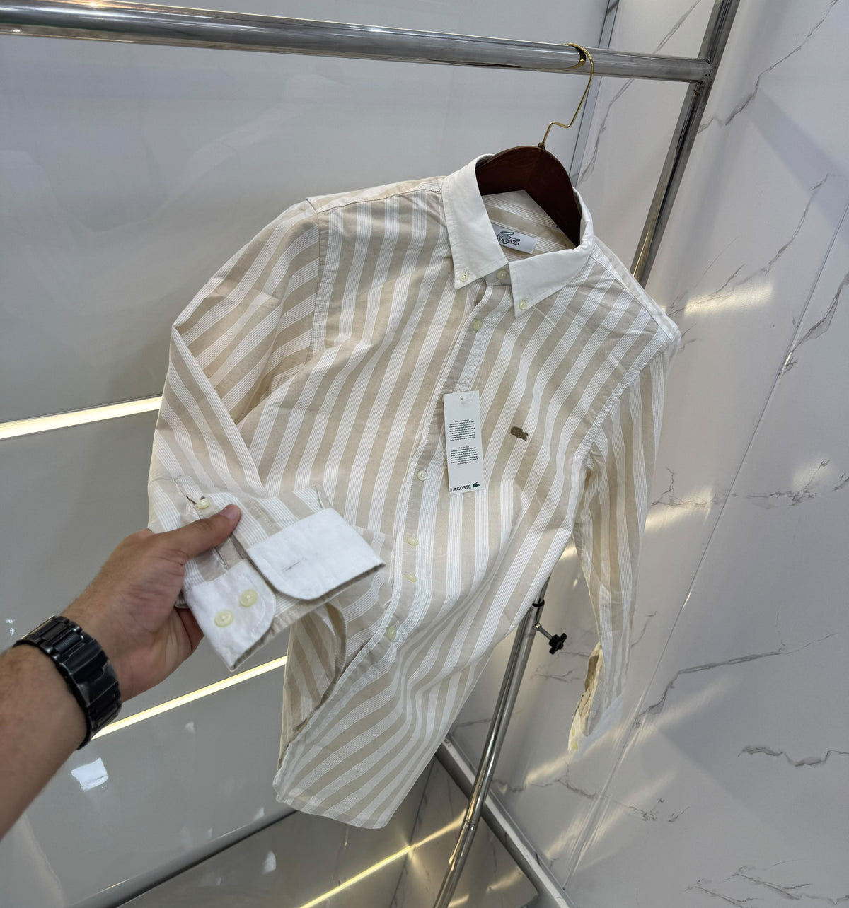 Lacoste Formal Classic Shirt for Men – Premium Oxford Fabric