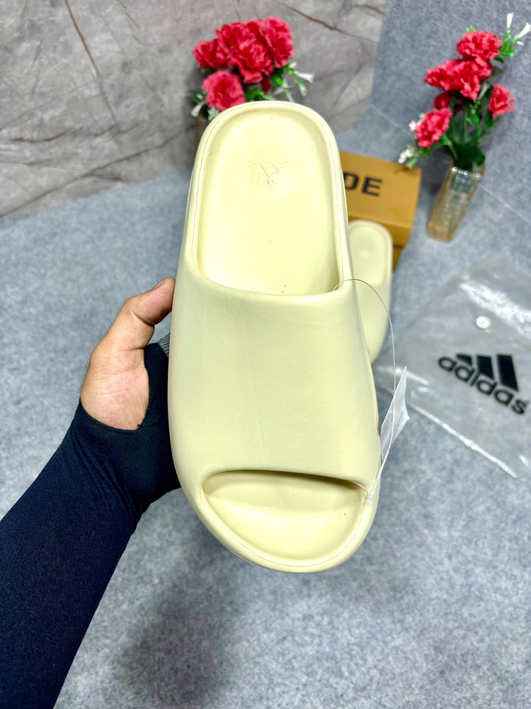 Adidas Yeezy Slides for Men – Premium Quality Casual Slides