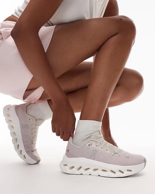 On Cloudtilt Pearl Fade Women's Sneakers – Premium Running & Lifestyle Shoes