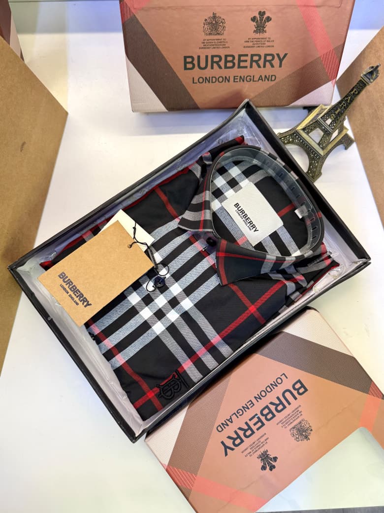 Burberry Checks Premium Shirt for Men – Standard Fit with Box & Carry Bag