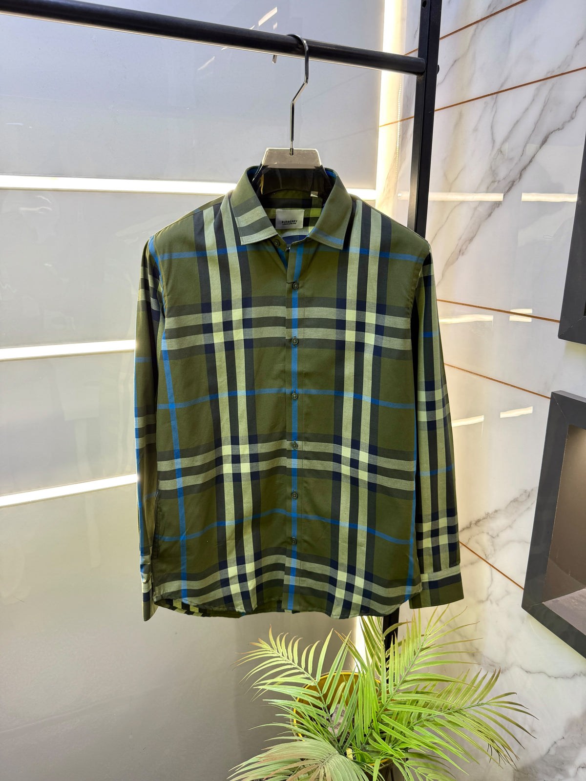 Burberry Checks Premium Shirt for Men – Standard Fit with Brand Box  Product Code: 3661