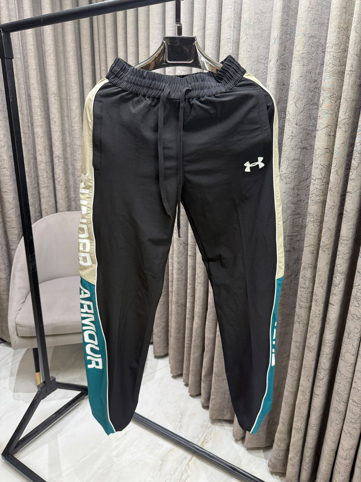 Under Armour Premium Track Pants for Men – GenZ Crush Fabric Joggers