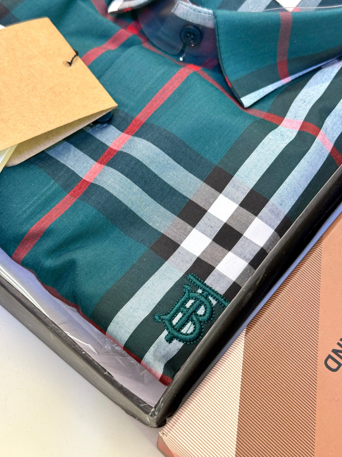Burberry Checks Premium Shirt for Men – Standard Fit with Box & Carry Bag
