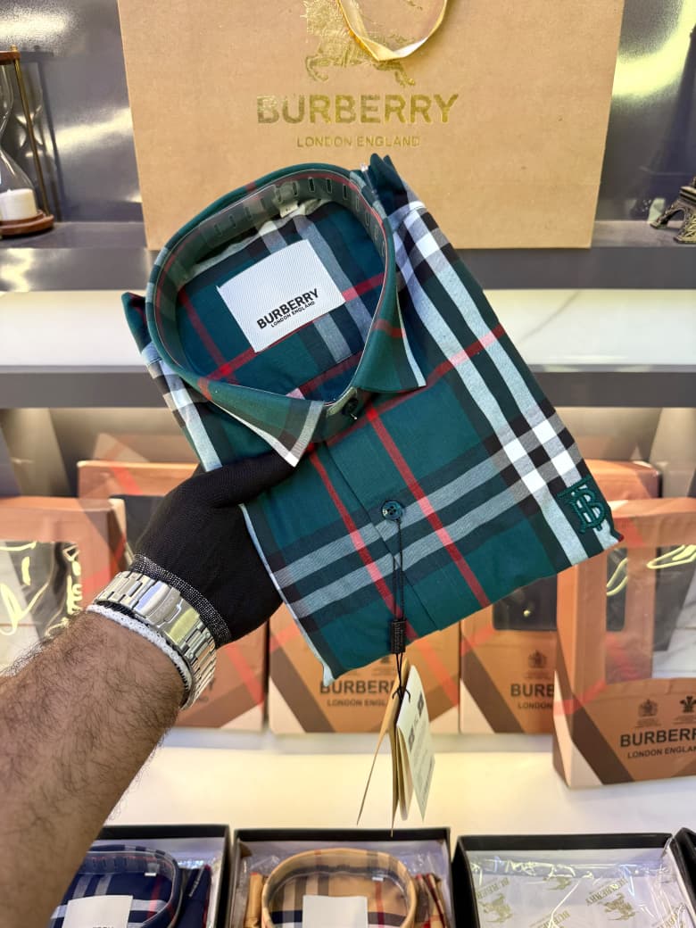 Burberry Checks Premium Shirt for Men – Standard Fit with Box & Carry Bag