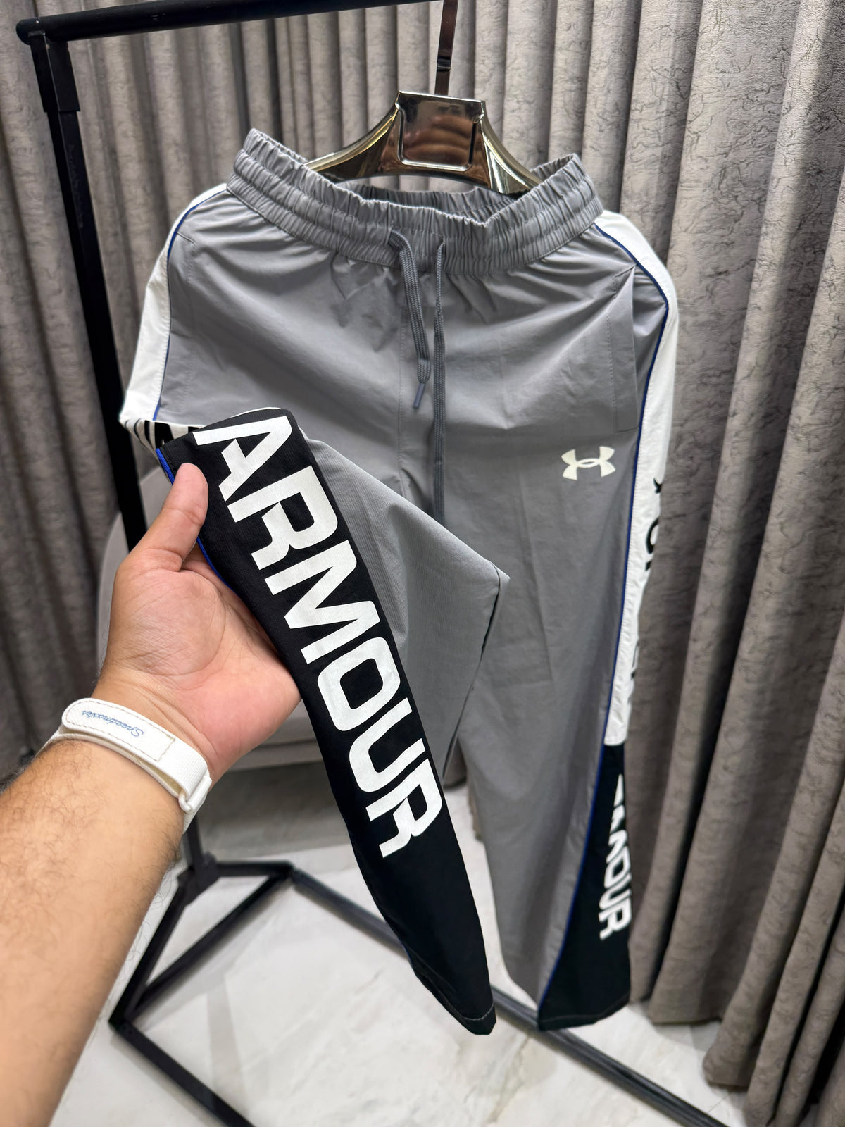 Under Armour Premium Track Pants for Men – GenZ Crush Fabric Joggers