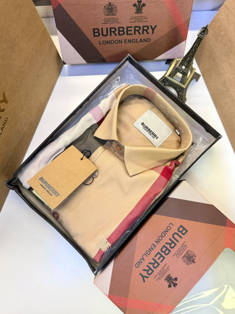 Burberry Checks Premium Shirt for Men – Standard Fit  Product Code: 3536