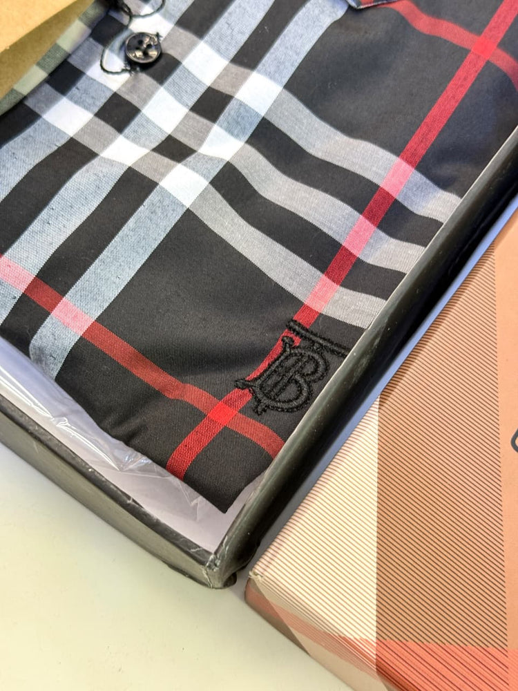 Burberry Checks Premium Shirt for Men – Standard Fit with Box & Carry Bag
